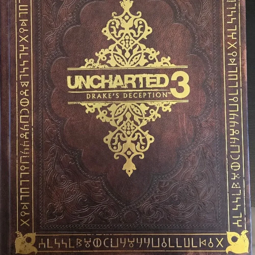 Uncharted 3: Drake's Deception The Complete Official Guide Book with‎ CD